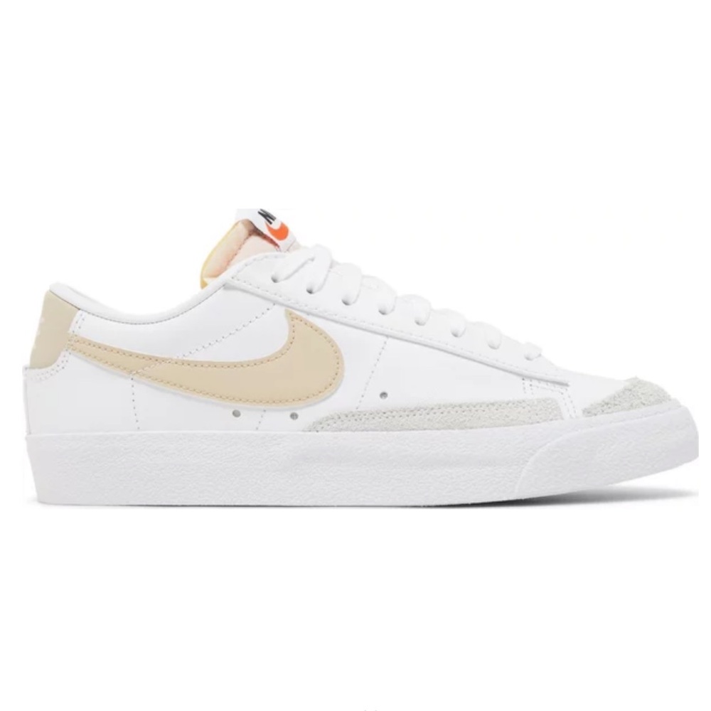 Nike Women’s Blazer Low Size 8
